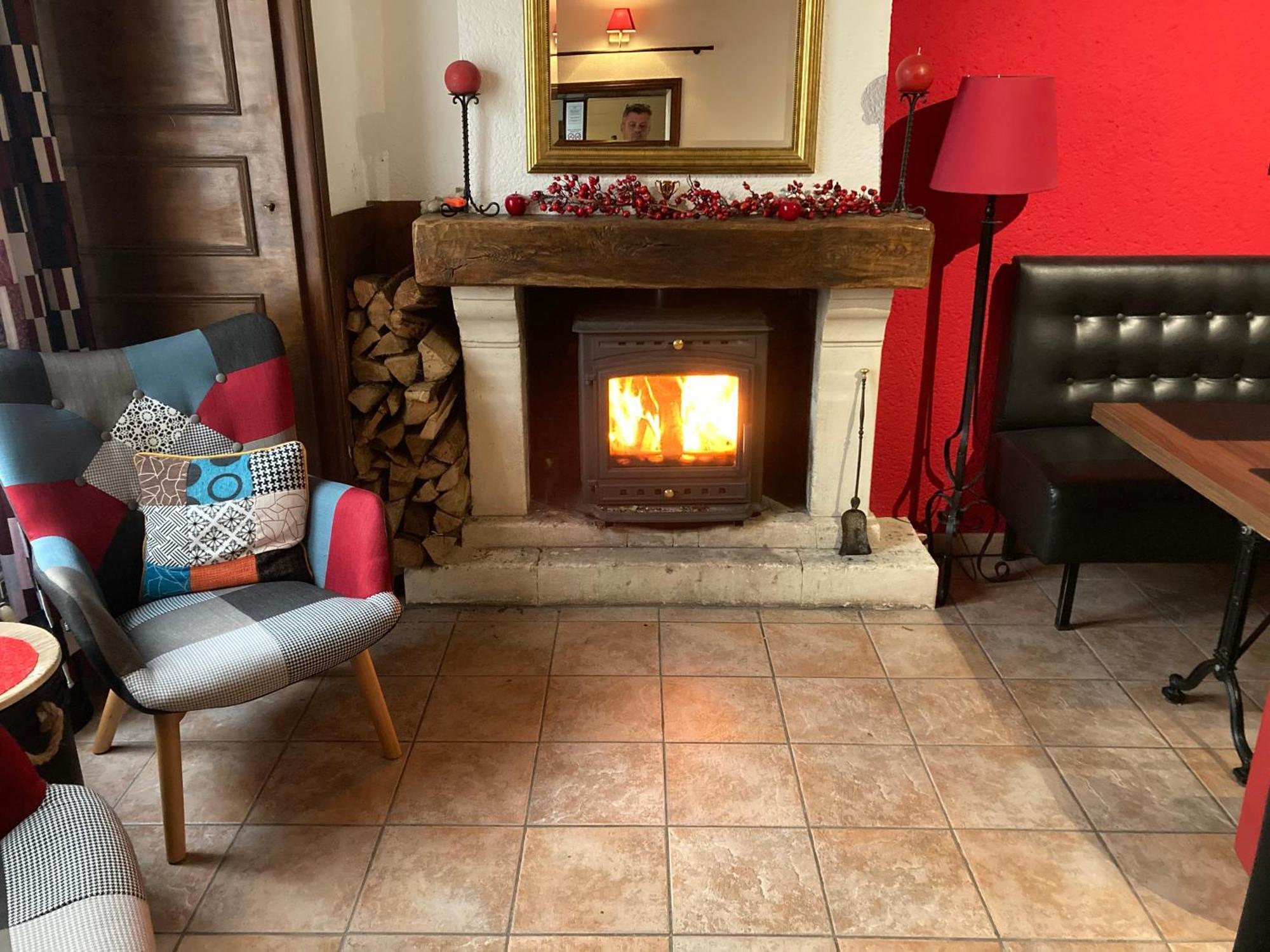 Logis Auberge De Launay Limeray Exterior photo