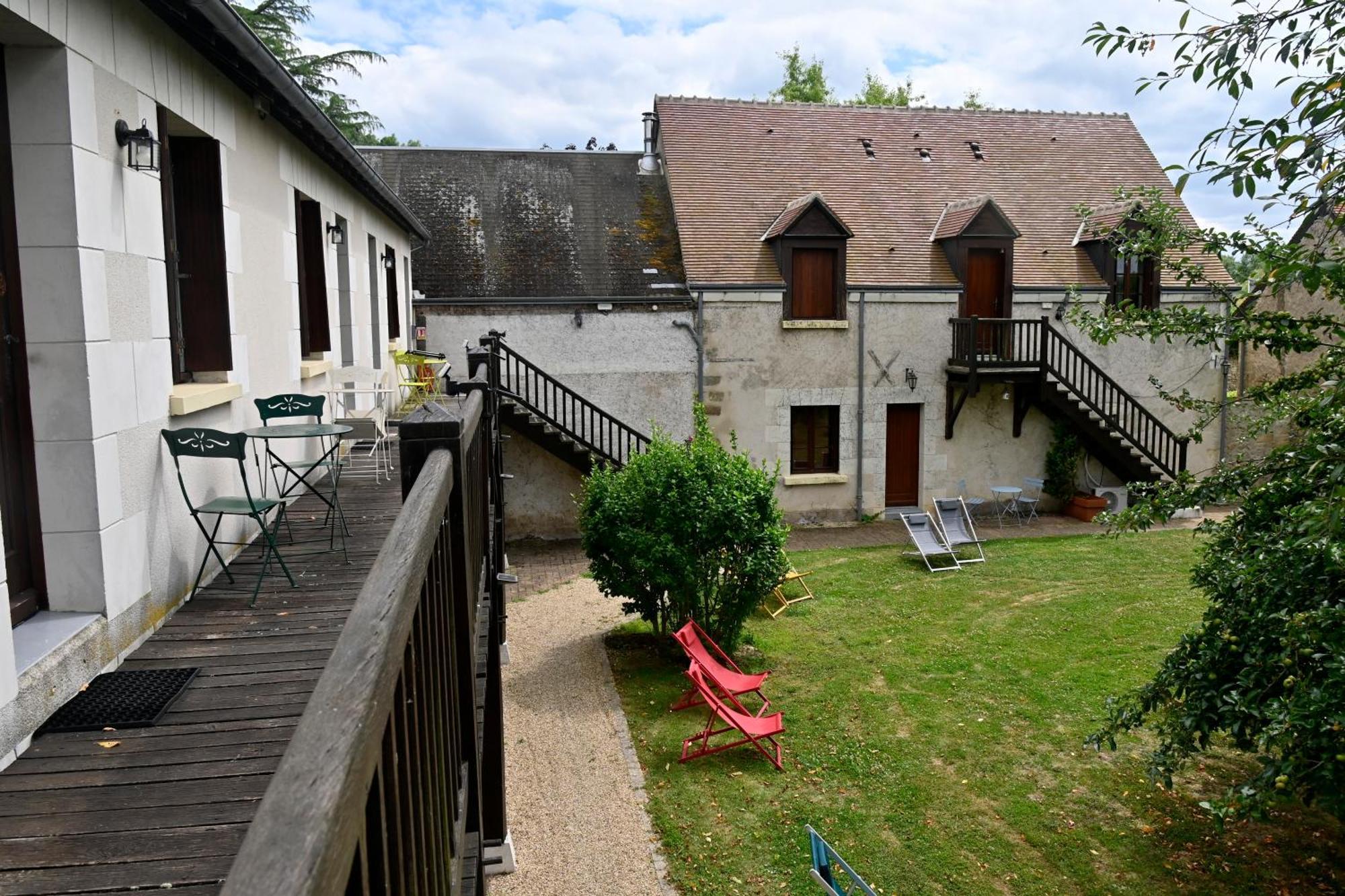 Logis Auberge De Launay Limeray Exterior photo
